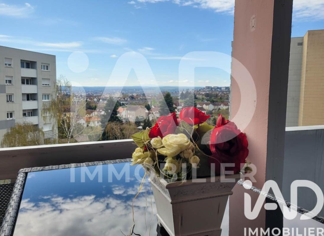 Appartement 5 Pièce(s) Montluçon