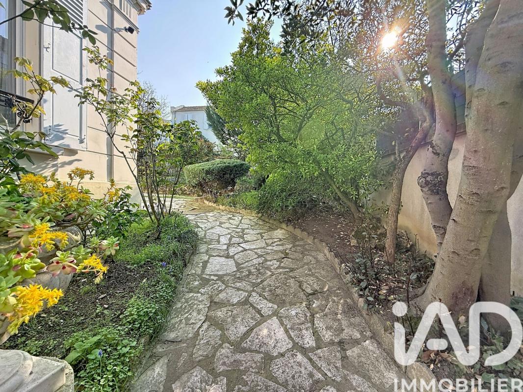 Propriété 5 Pièce(s) Montgeron