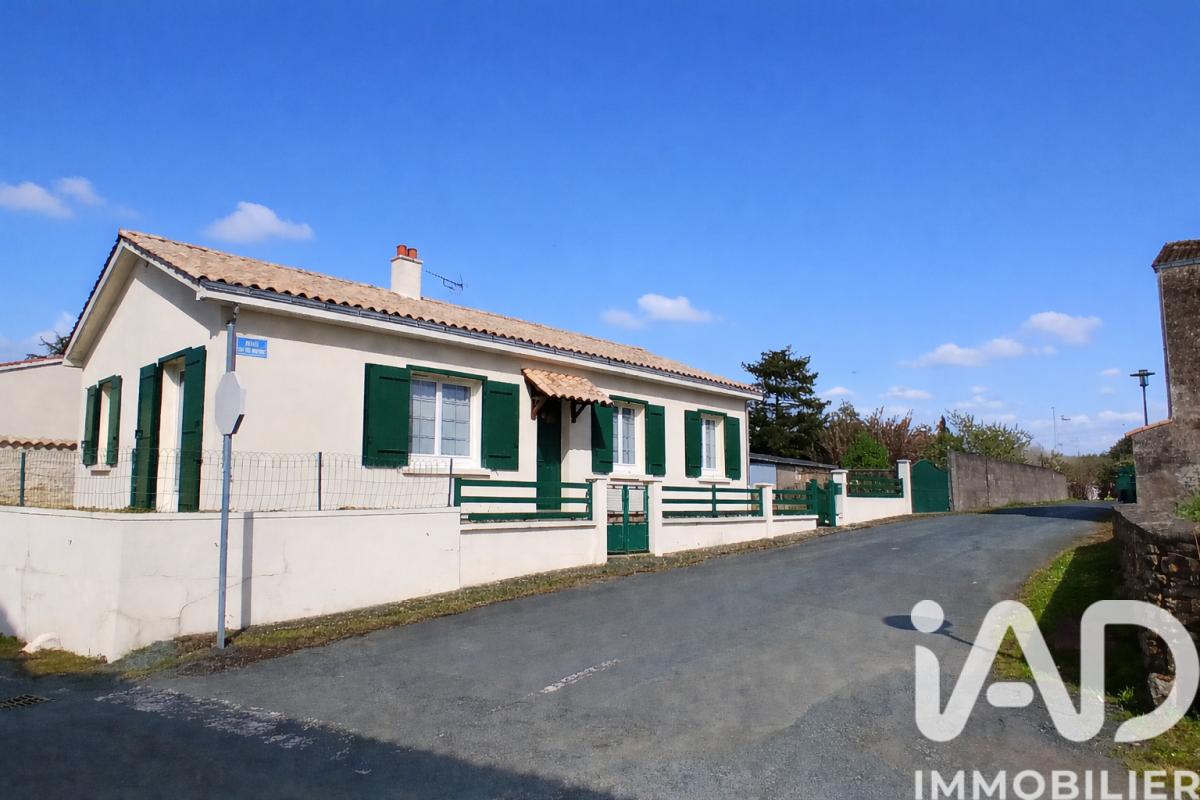 Maison 5 Pièce(s) Saint-Jean-de-Beugné - Photo 9