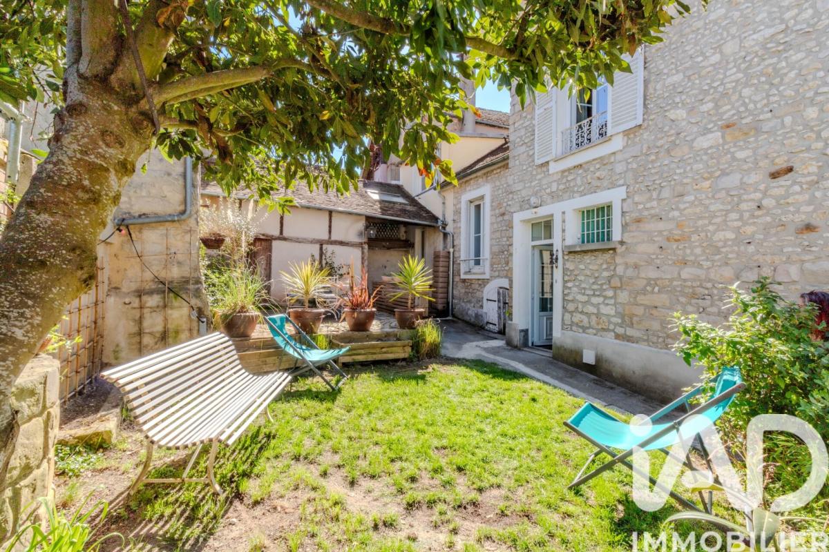 Maison de village 6 Pièce(s) Montigny-sur-Loing