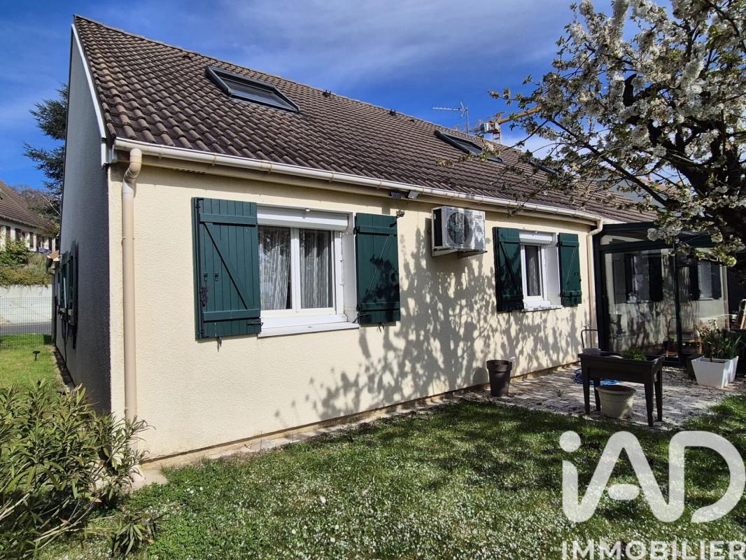 Maison 8 Pièce(s) Saint-Germain-lès-Corbeil