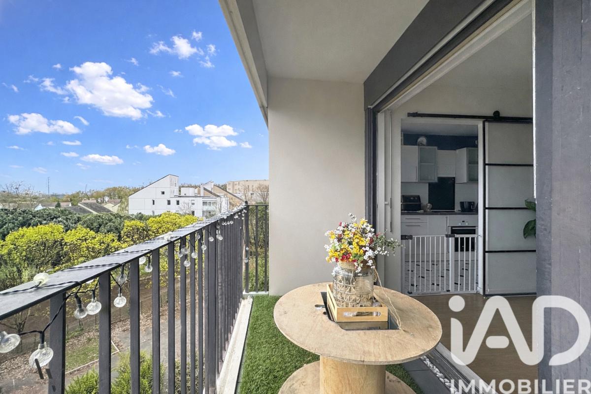 Appartement 5 Pièce(s) Les Mureaux