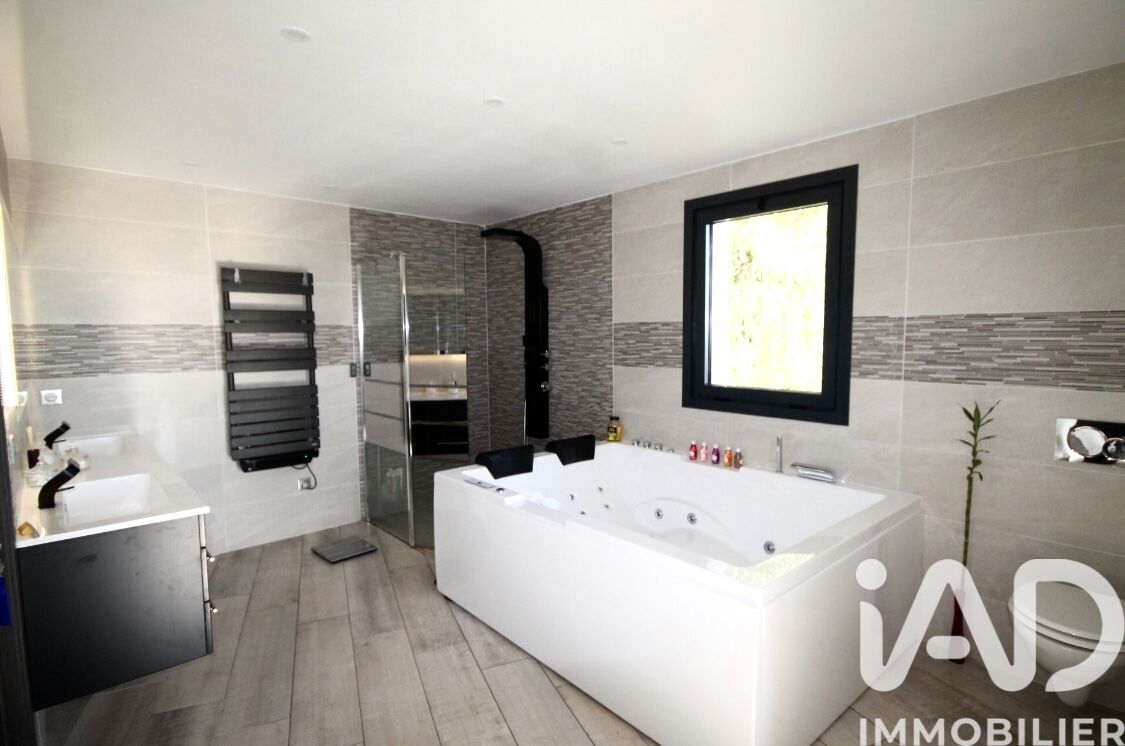 Maison 10 Pièce(s) Mandelieu-la-Napoule - Photo 14