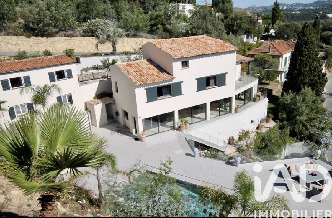 Maison 10 Pièce(s) Mandelieu-la-Napoule - Photo 2