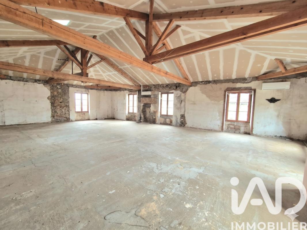 Maison 8 Pièce(s) Saint-Just-en-Chevalet - Photo 12