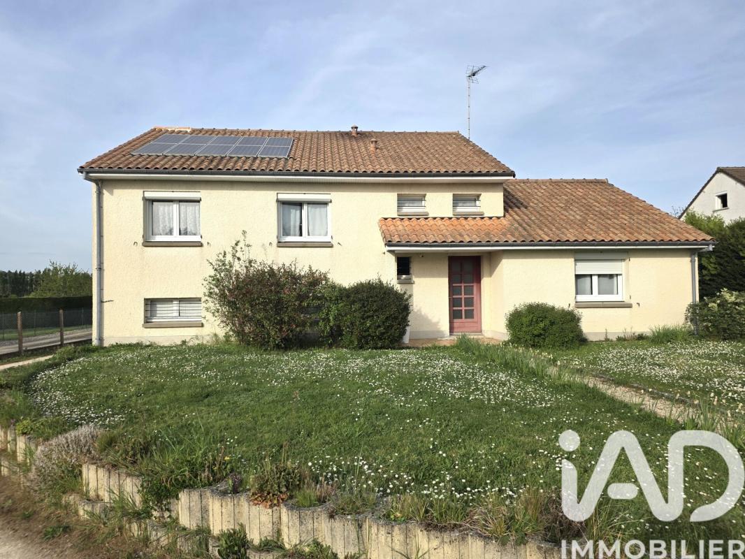 Maison 5 Pièce(s) Châtellerault - Photo 3