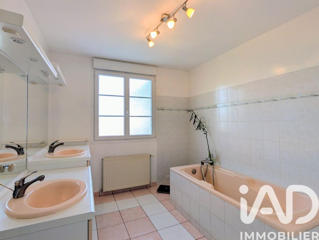 Maison 8 Pièce(s) Saint-Pierre-es-Champs - Photo 7