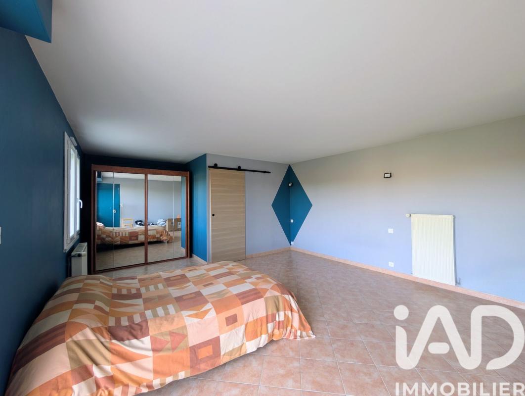 Maison 8 Pièce(s) Saint-Pierre-es-Champs - Photo 17