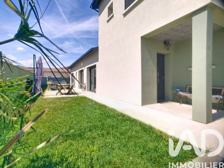 Maison 6 Pièce(s) Tournon-sur-Rhône - Photo 2