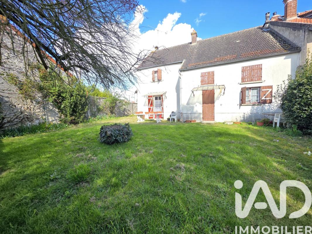 Maison 6 Pièce(s) Gastins