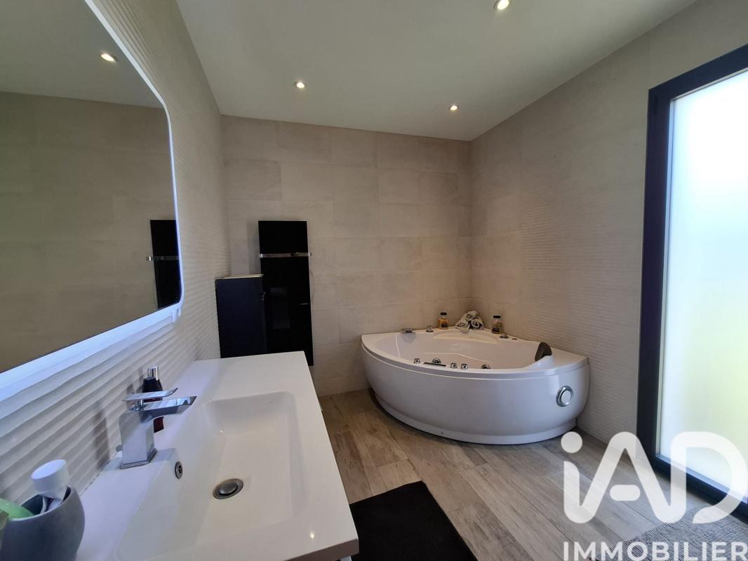 Maison 5 Pièce(s) Saint-Brevin-les-Pins - Photo 8