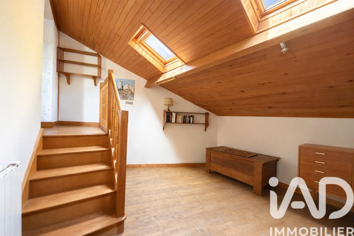 Maison 6 Pièce(s) Gennes-Val de Loire - Photo 12