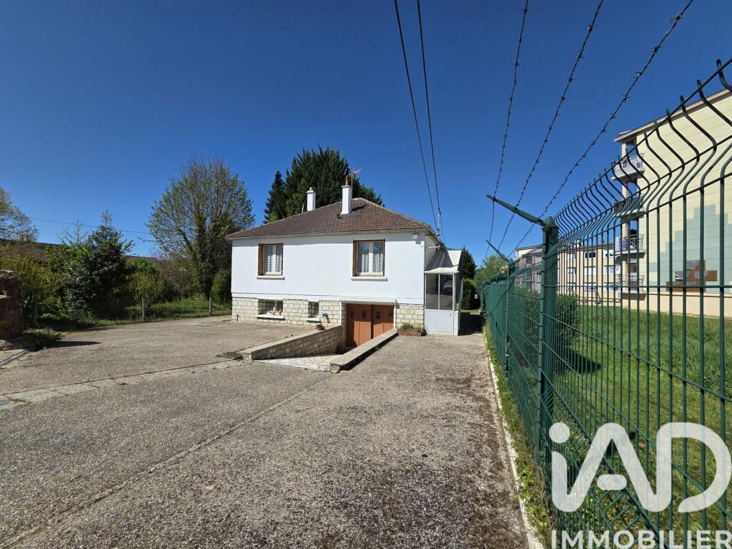 Maison 5 Pièce(s) Villeneuve-sur-Yonne