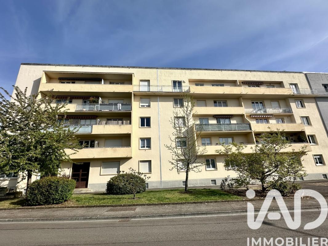 Appartement 4 Pièce(s) Montigny-lès-Metz