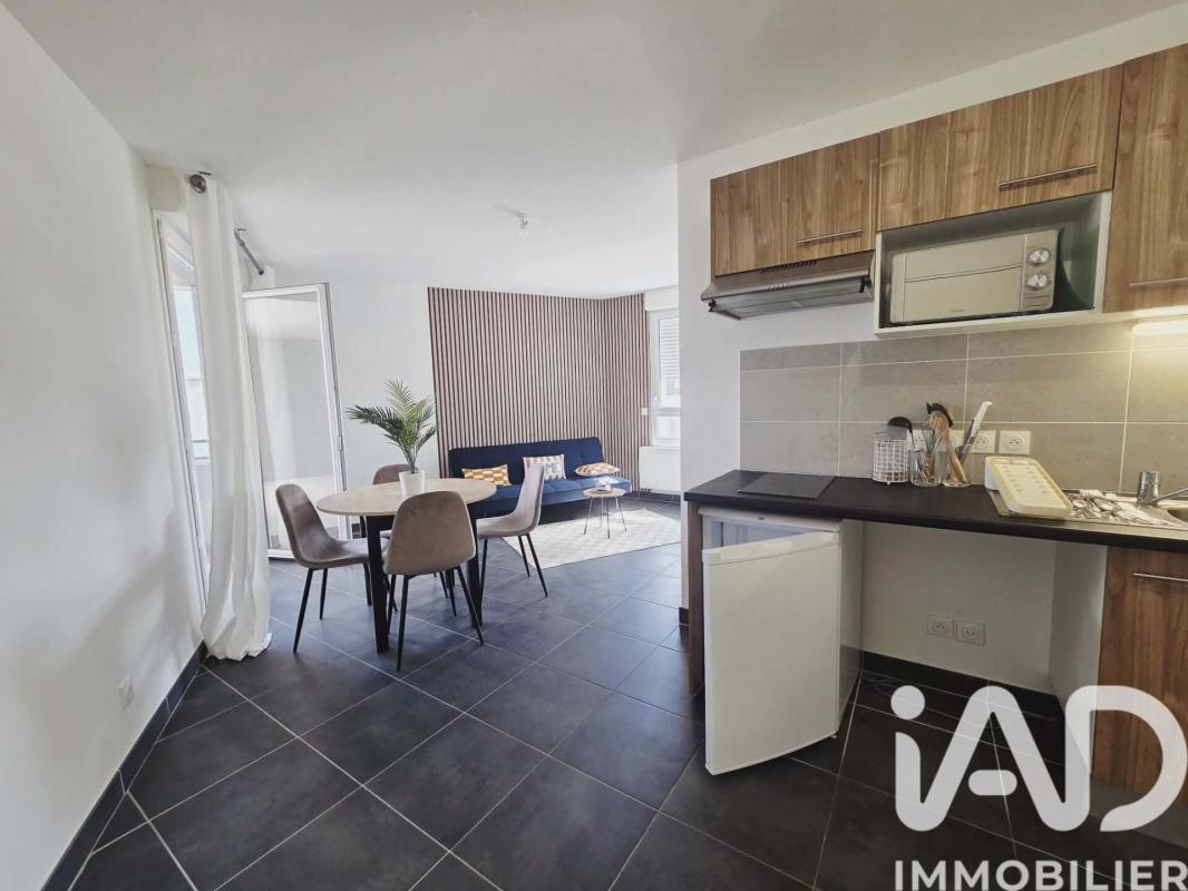 Appartement 2 Pièce(s) Nîmes