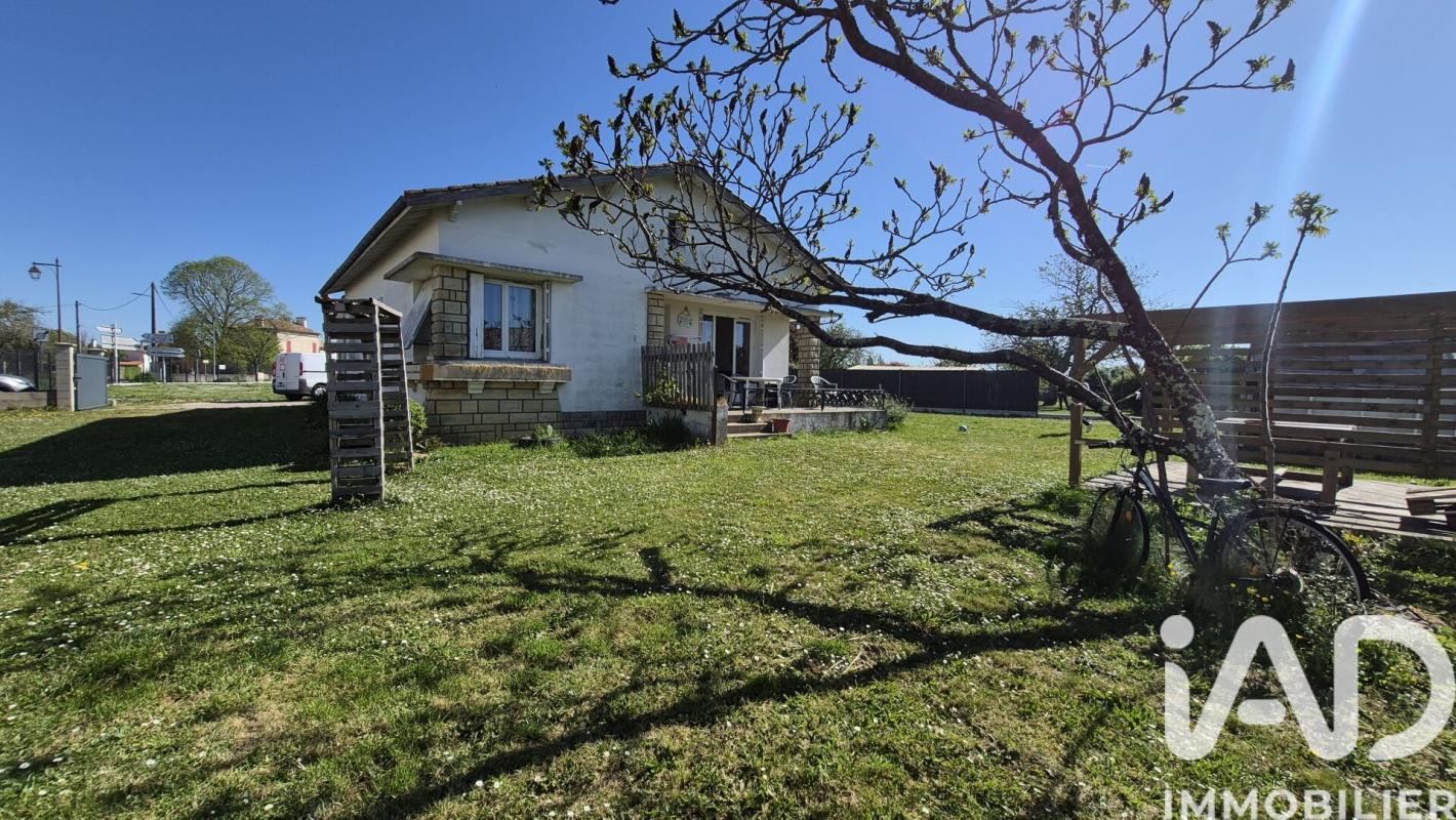 Maison 5 Pièce(s) Vélines