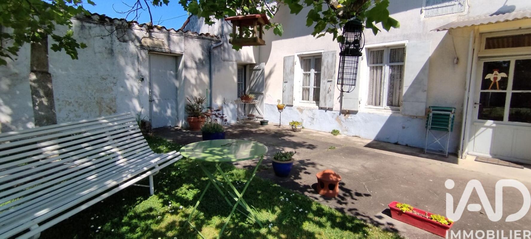 Maison 3 Pièce(s) Néré - Photo 2