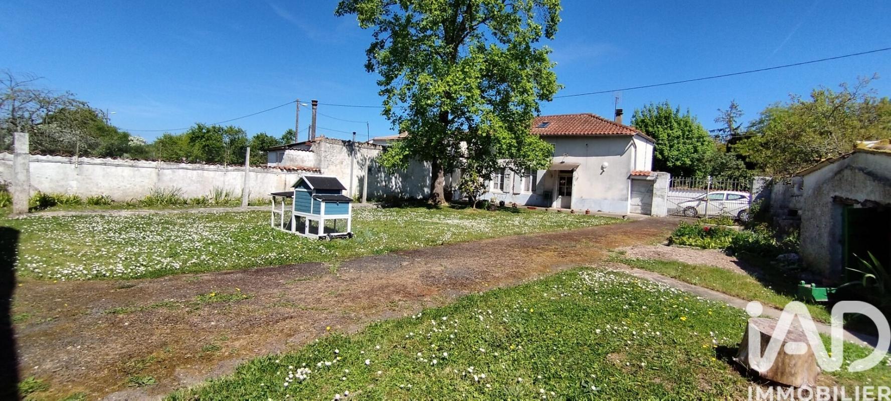 Maison 3 Pièce(s) Néré - Photo 3