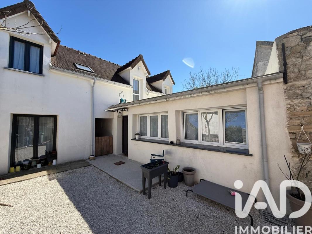 Maison 4 Pièce(s) Villiers-le-Sec