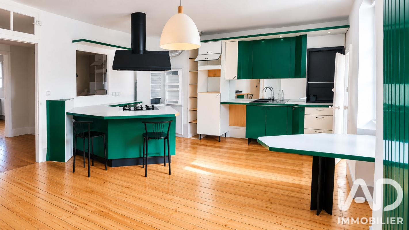 Appartement 5 Pièce(s) Lons-le-Saunier