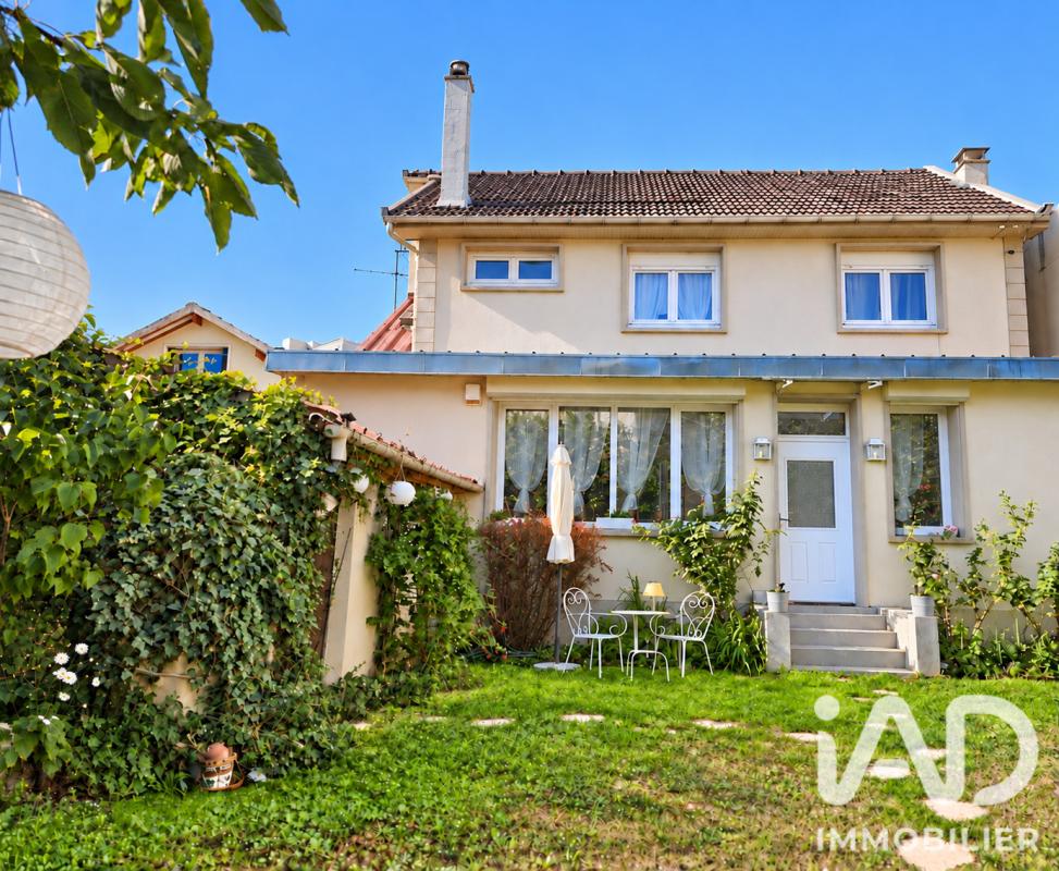 Maison 7 Pièce(s) Poissy