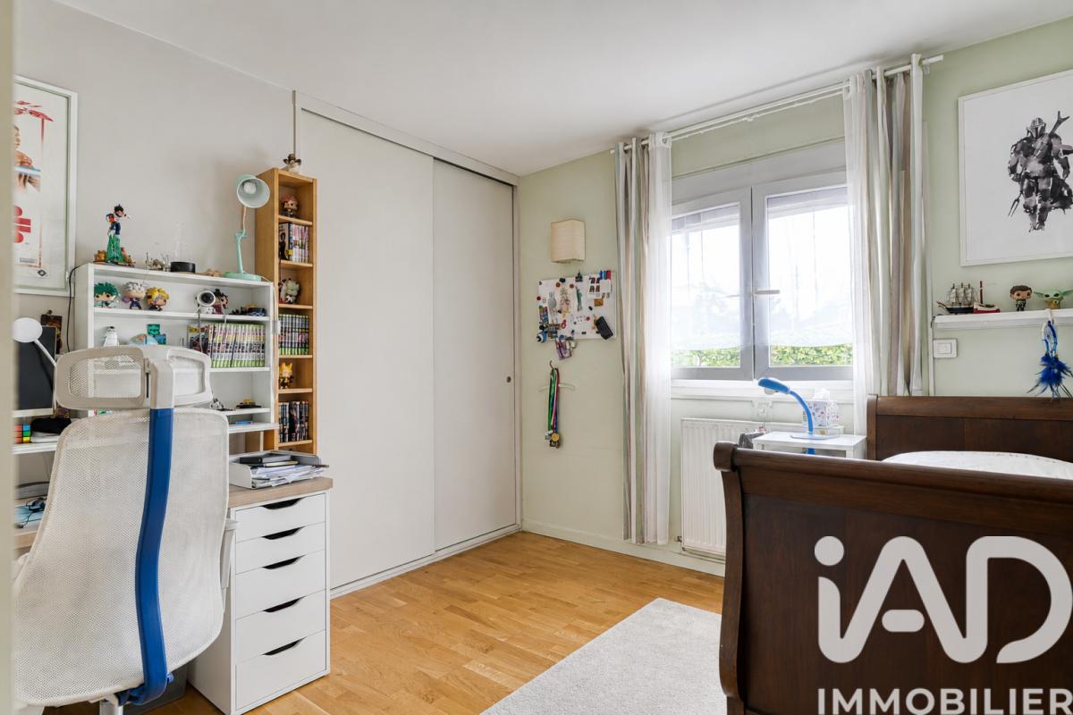 Maison 7 Pièce(s) Poissy - Photo 12