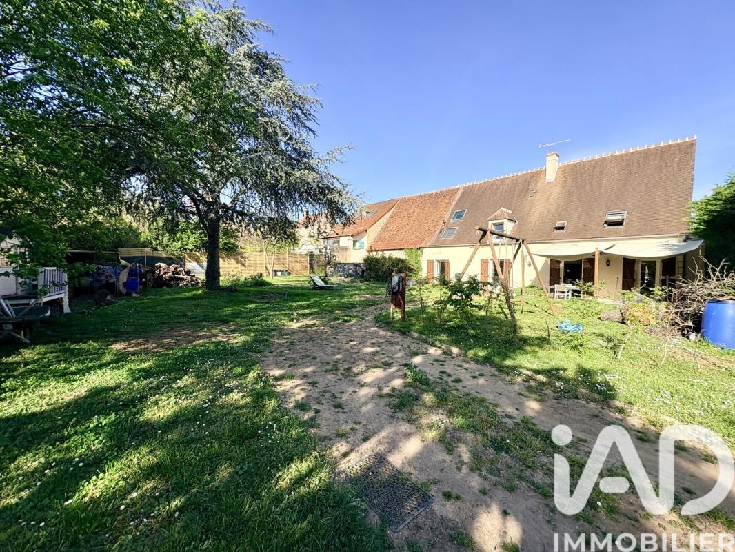 Maison 8 Pièce(s) Drevant