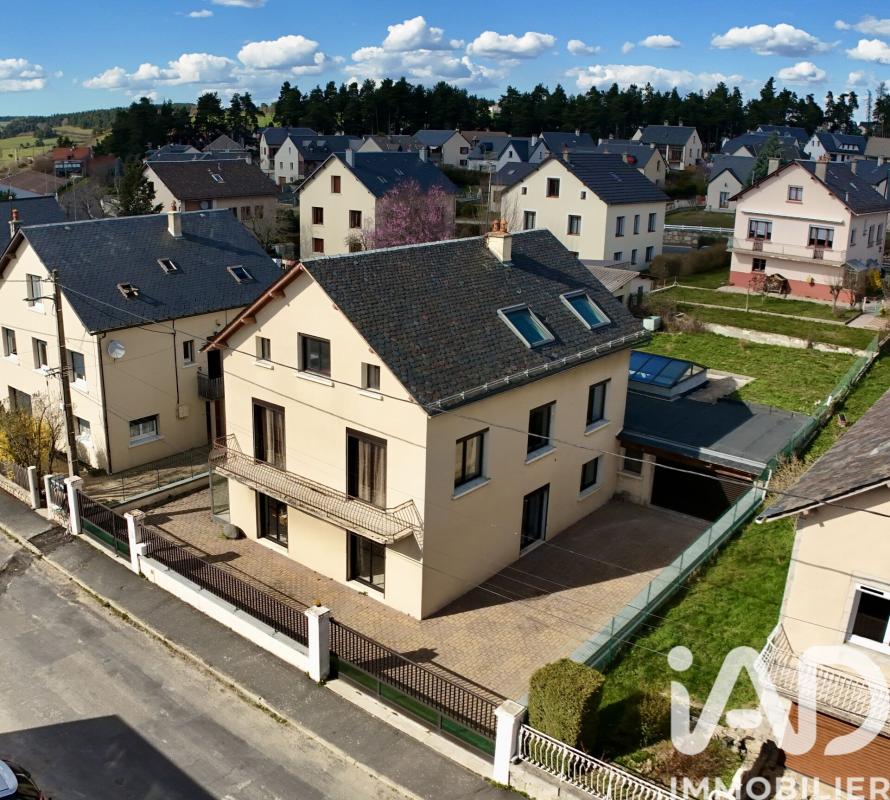 Maison 11 Pièce(s) Saint-Chély-d'Apcher