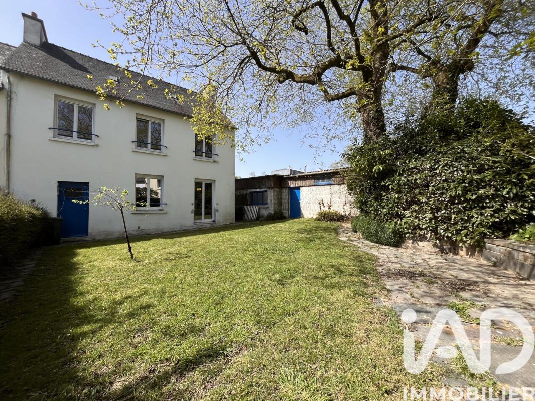 Maison 5 Pièce(s) Carhaix-Plouguer