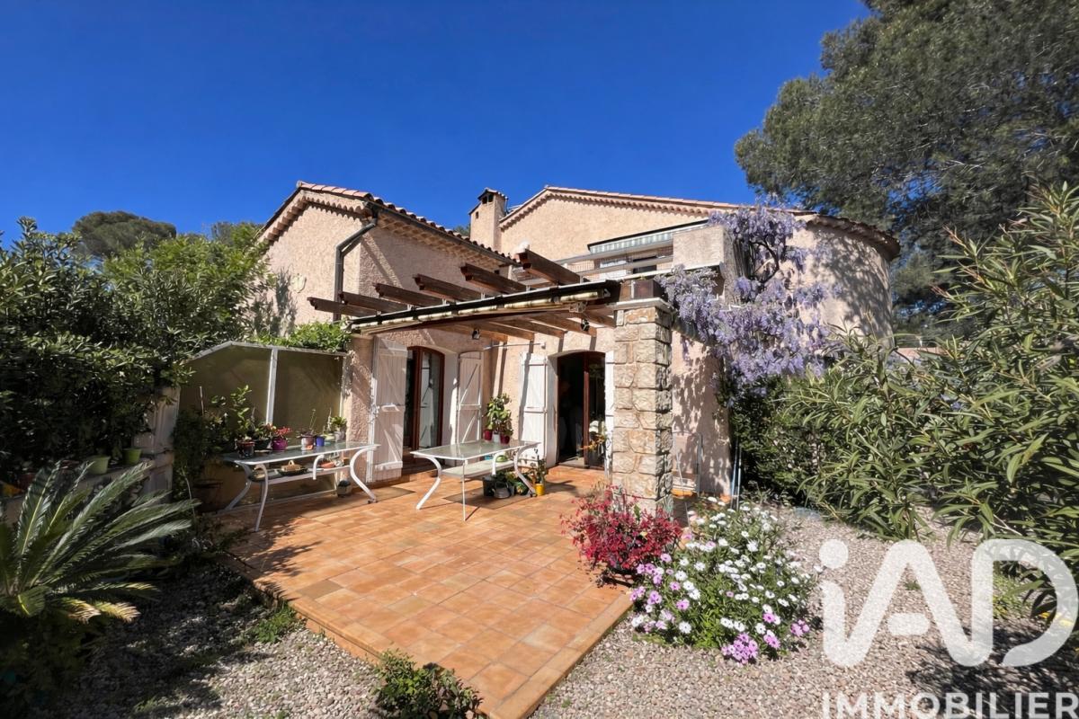 Maison 5 Pièce(s) Saint-Raphaël