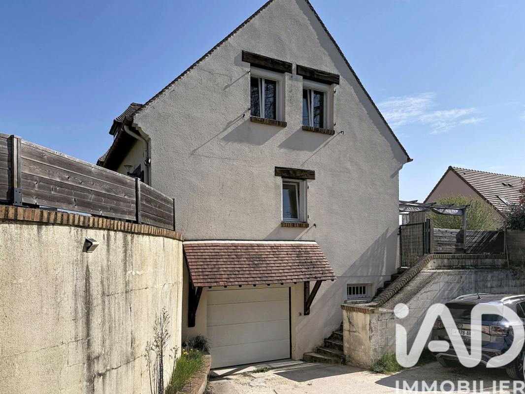 Maison 4 Pièce(s) Saint-Germain-lès-Arpajon