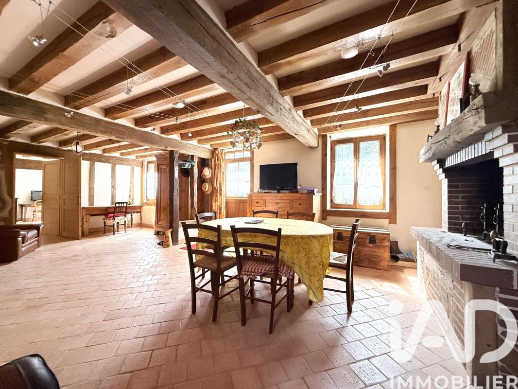 Maison 5 Pièce(s) Les Autels-Villevillon - Photo 4