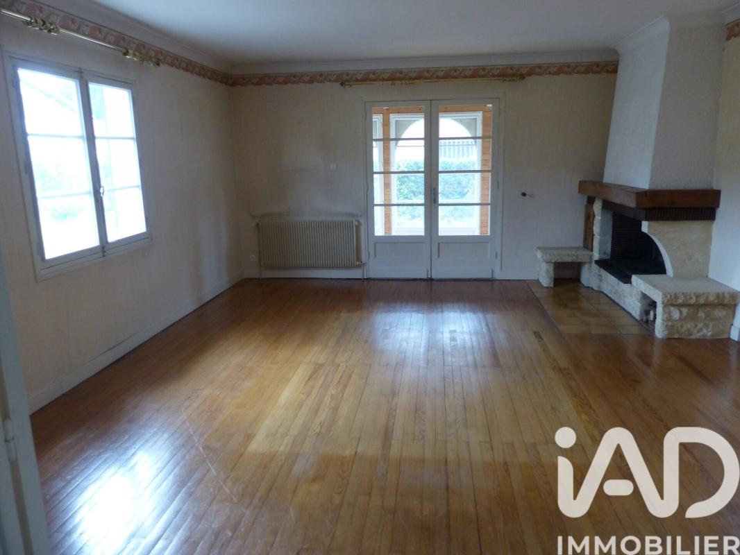 Maison 8 Pièce(s) Saint-Pierre-du-Mont - Photo 3