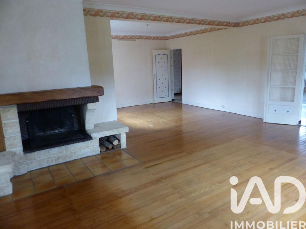 Maison 8 Pièce(s) Saint-Pierre-du-Mont - Photo 4