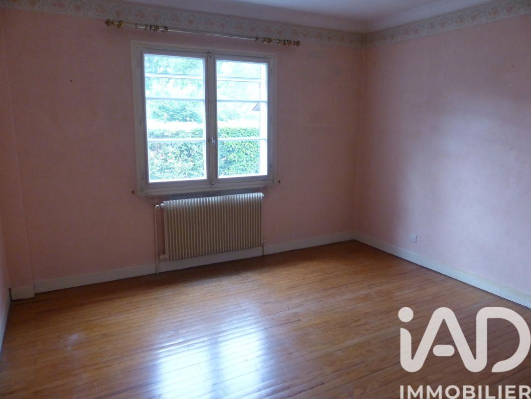 Maison 8 Pièce(s) Saint-Pierre-du-Mont - Photo 7