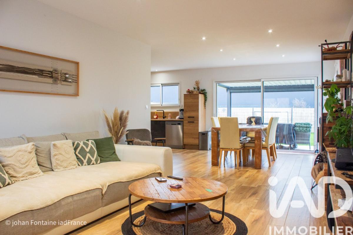 Maison traditionnelle 5 Pièce(s) La Copechagnière