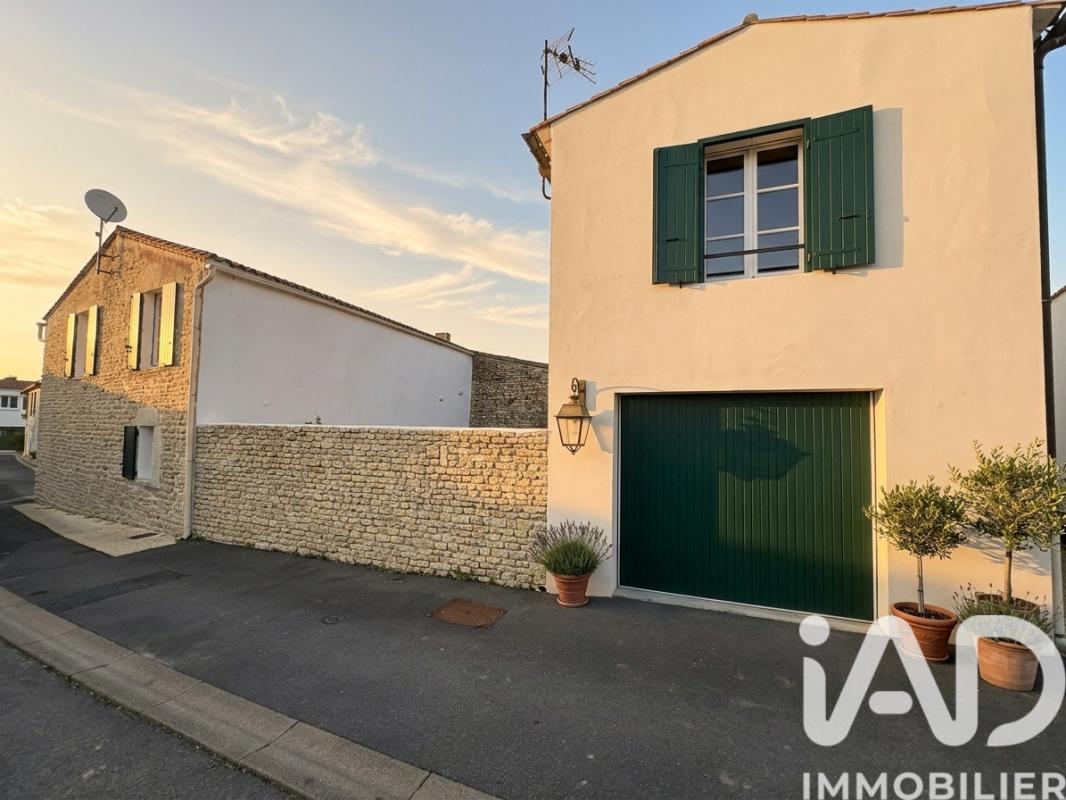 Maison traditionnelle 6 Pièce(s) La Flotte