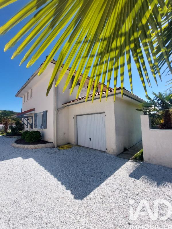 Villa 5 Pièce(s) Barbazan-Debat