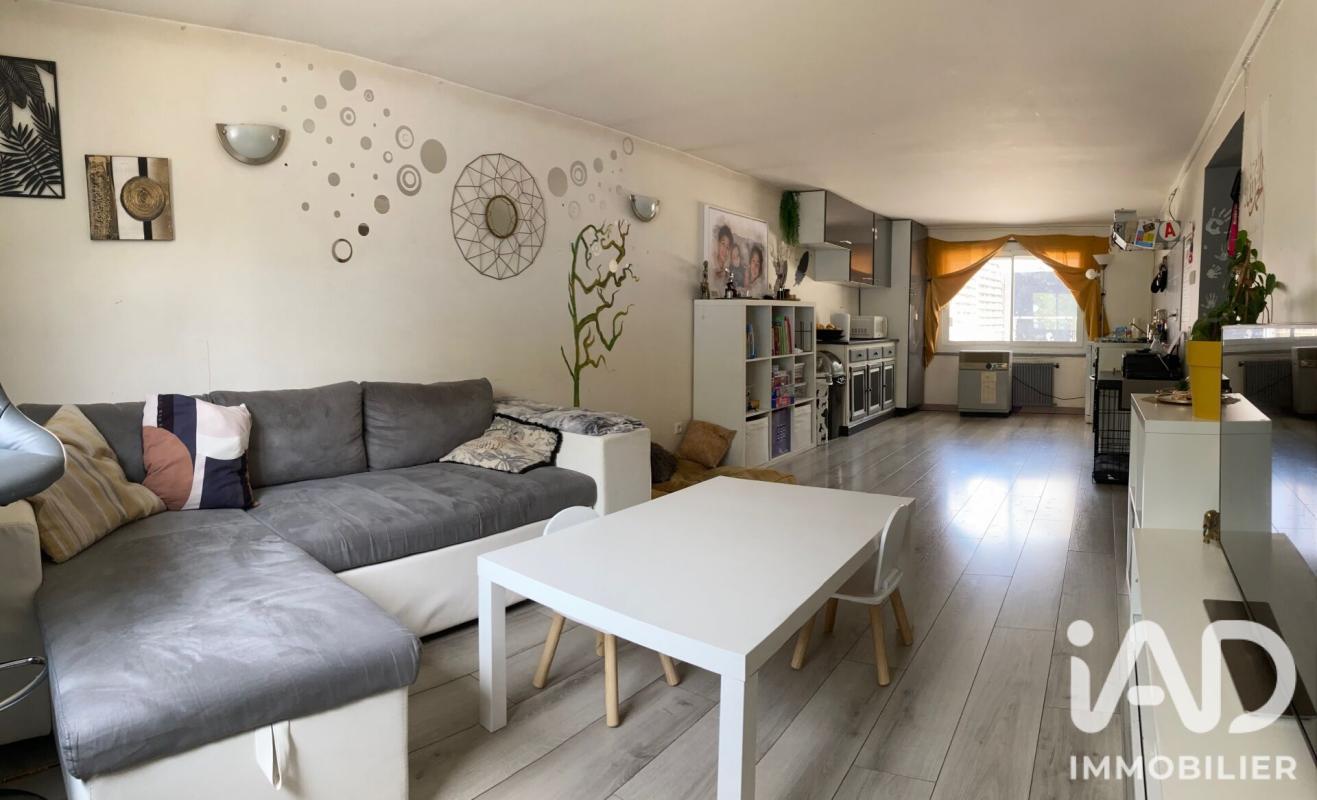Maison traditionnelle 7 Pièce(s) Ris-Orangis