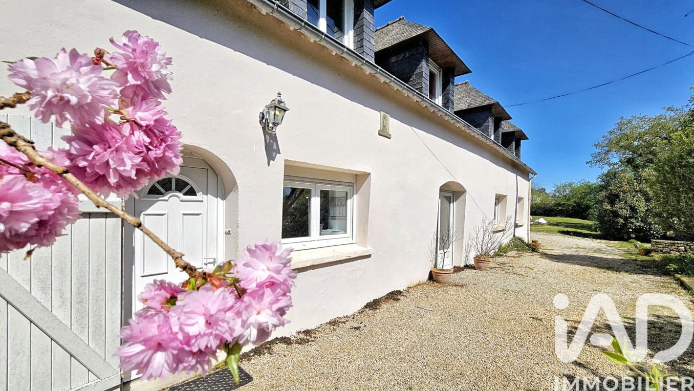 Maison longère 7 Pièce(s) Plumergat