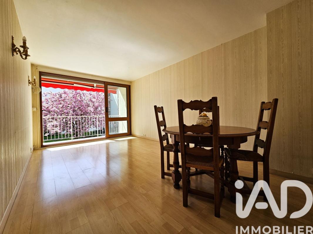 Appartement 3 Pièce(s) Chilly-Mazarin