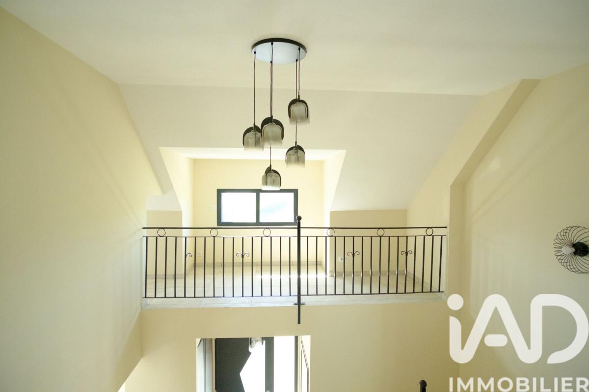 Maison 7 Pièce(s) Luynes - Photo 9