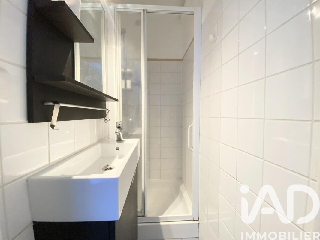 Appartement 2 Pièce(s) Paris 20eme Arrondissement