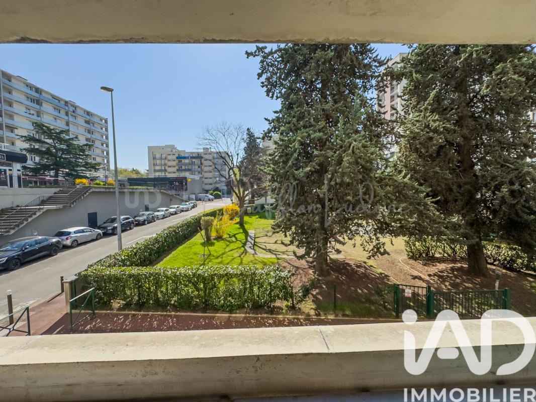 Appartement 5 Pièce(s) Le Pecq