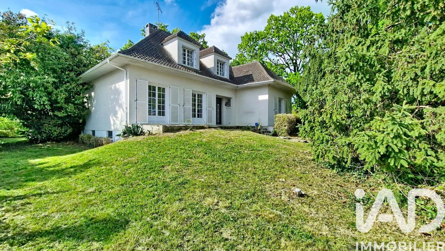 Maison 7 Pièce(s) Saint-Fargeau-Ponthierry