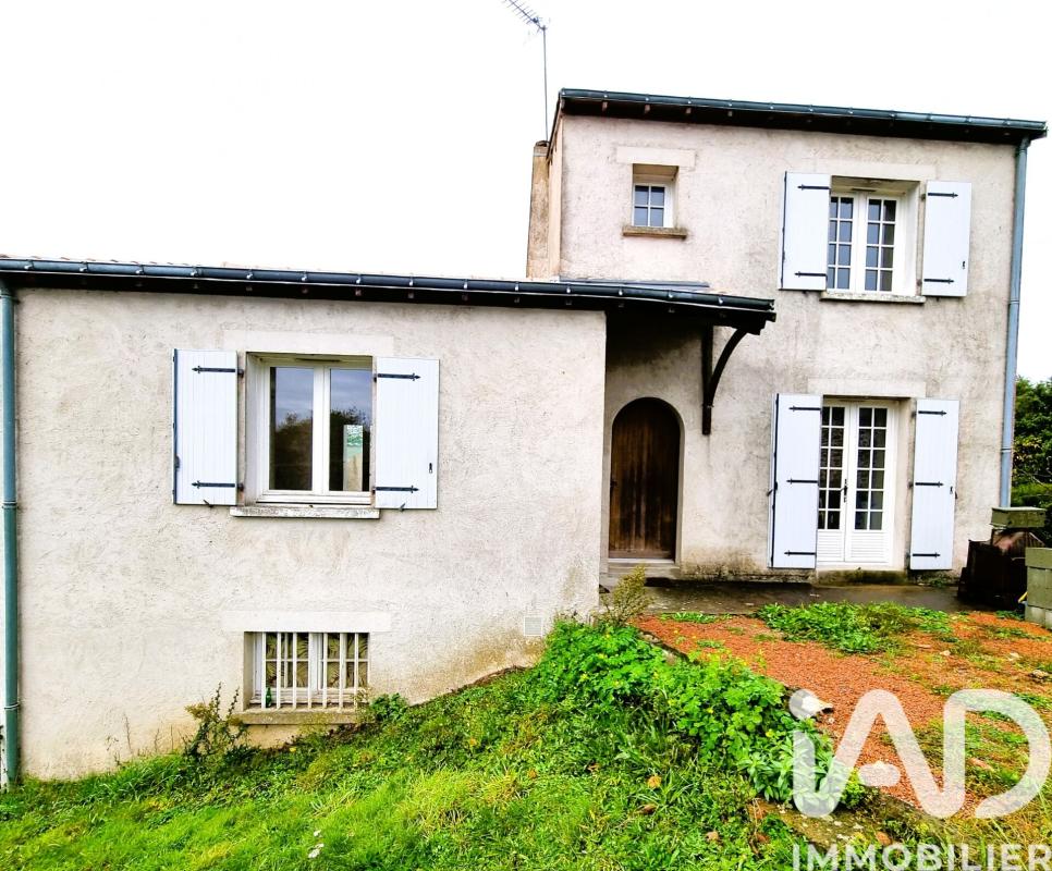 Maison 5 Pièce(s) Cerizay