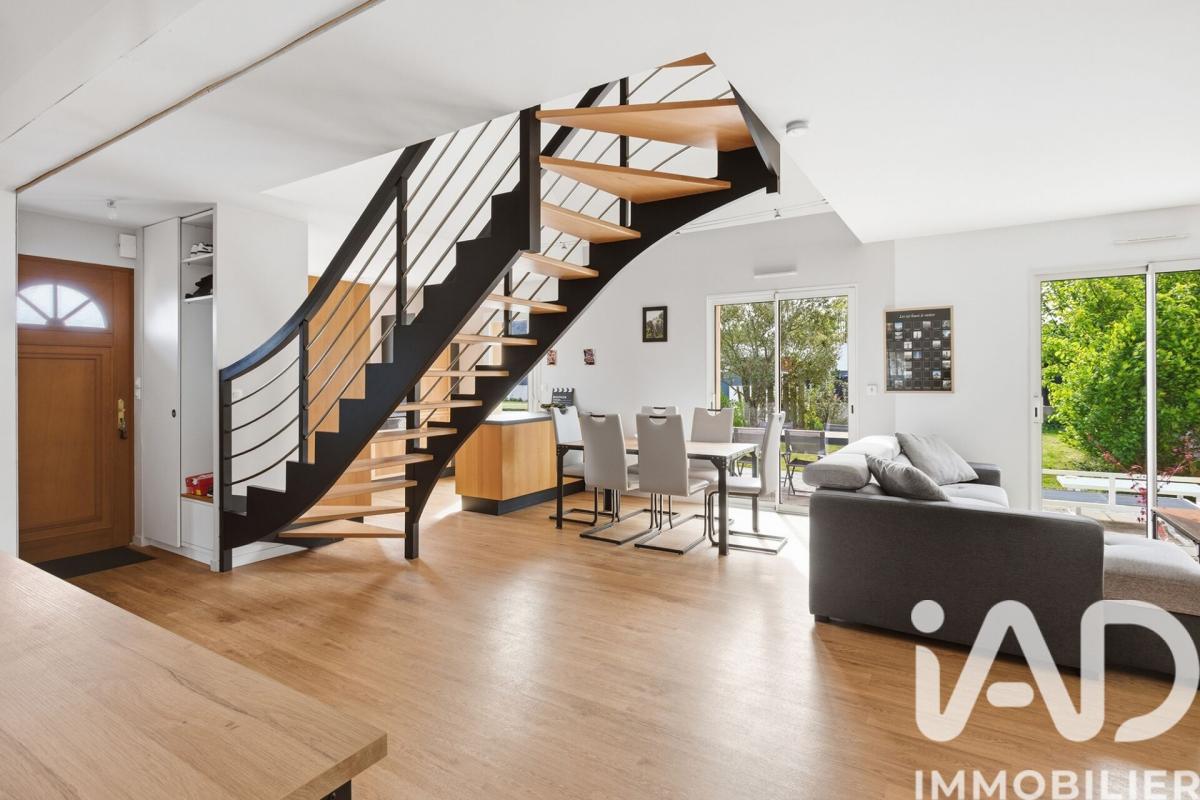 Maison 7 Pièce(s) Sainte-Luce-sur-Loire