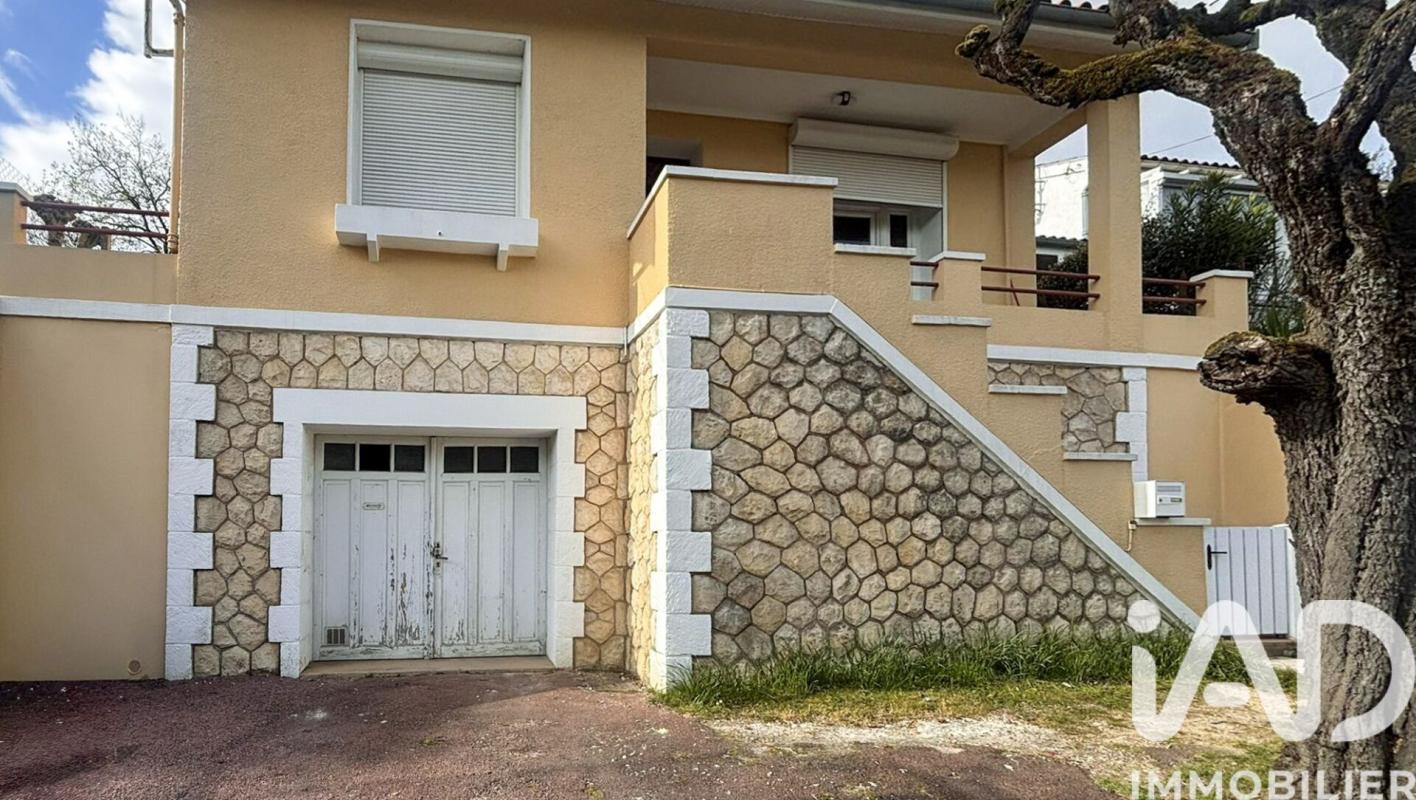 Maison 3 Pièce(s) Saintes