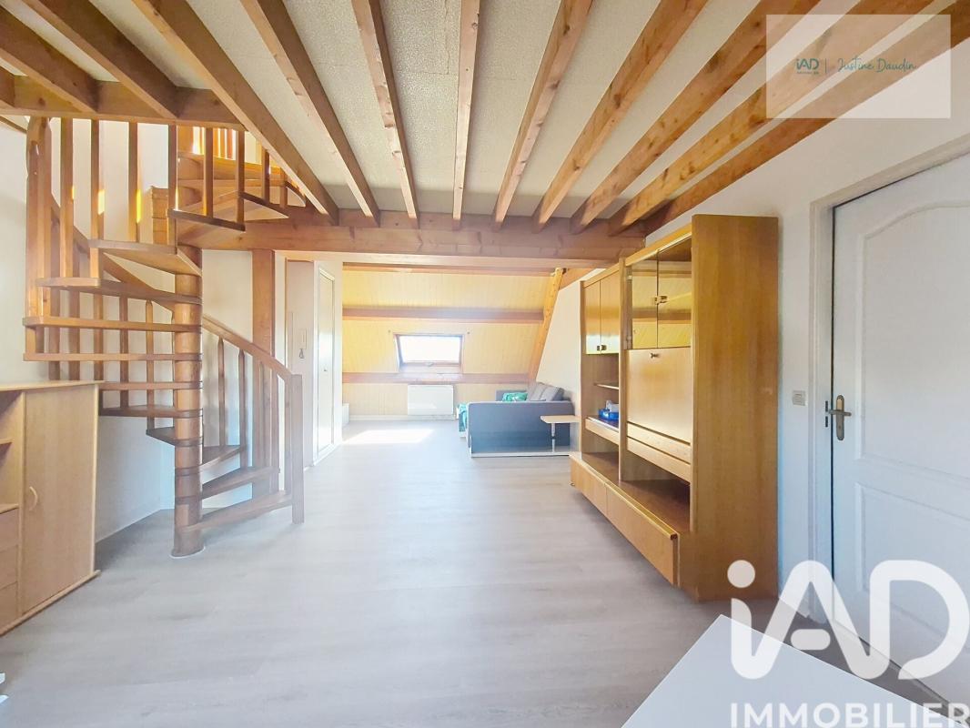 Loft 3 Pièce(s) Le Coudray-Montceaux