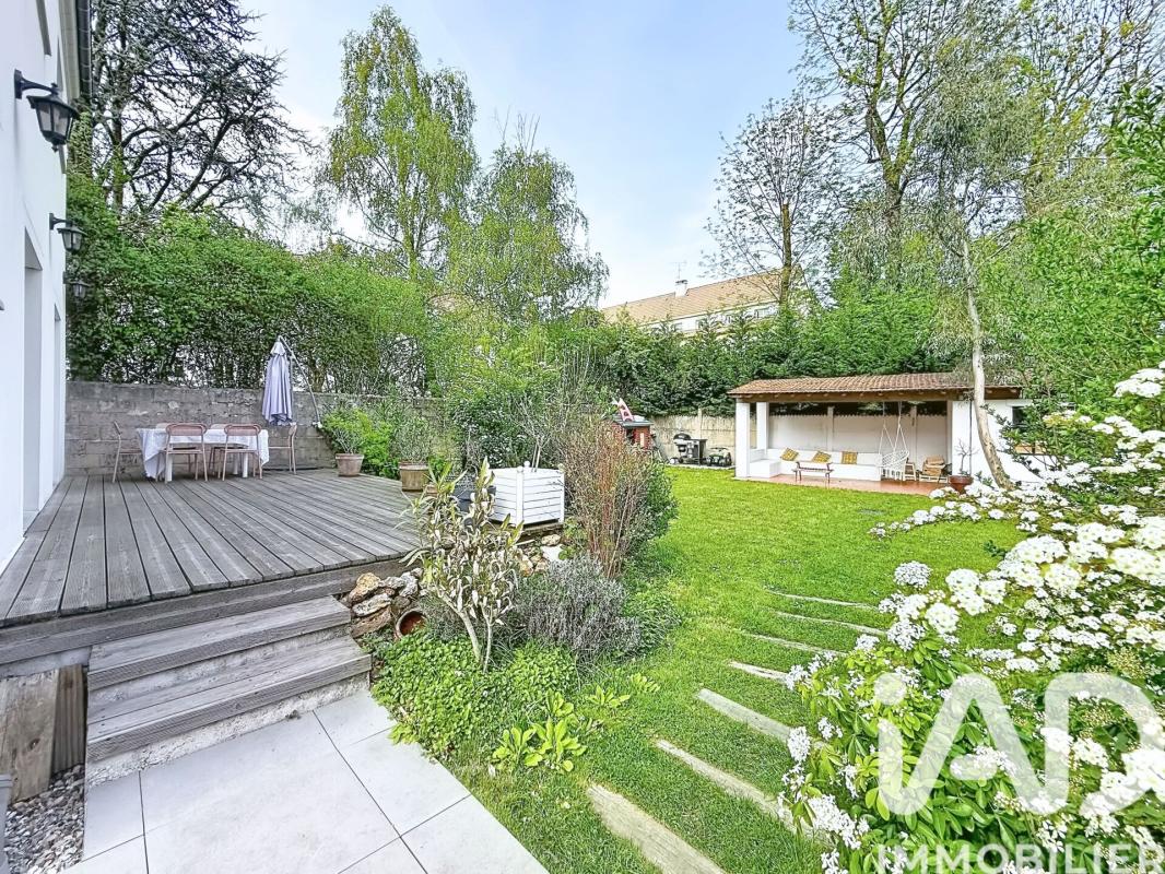 Maison 6 Pièce(s) Le Plessis-Trévise